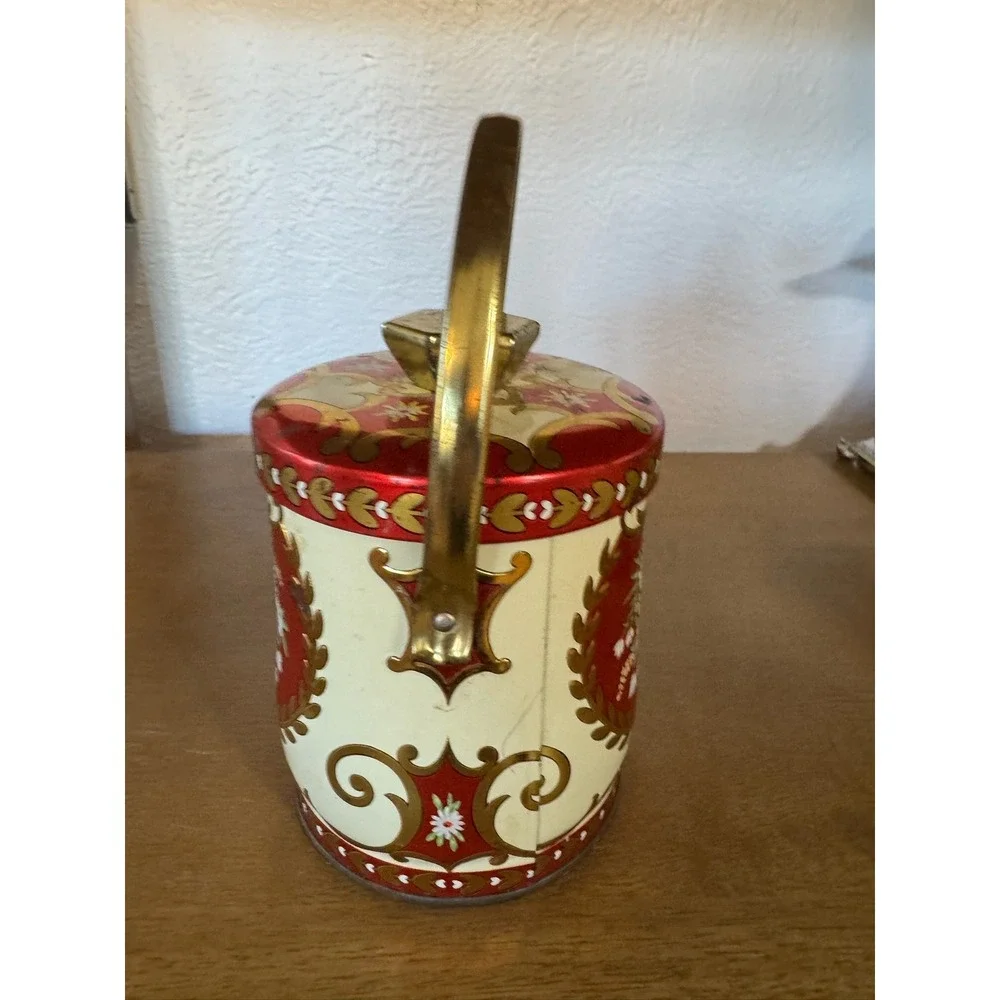 Vintage Murray-Allen Arabia Imported Quality Confections Tin Container‎